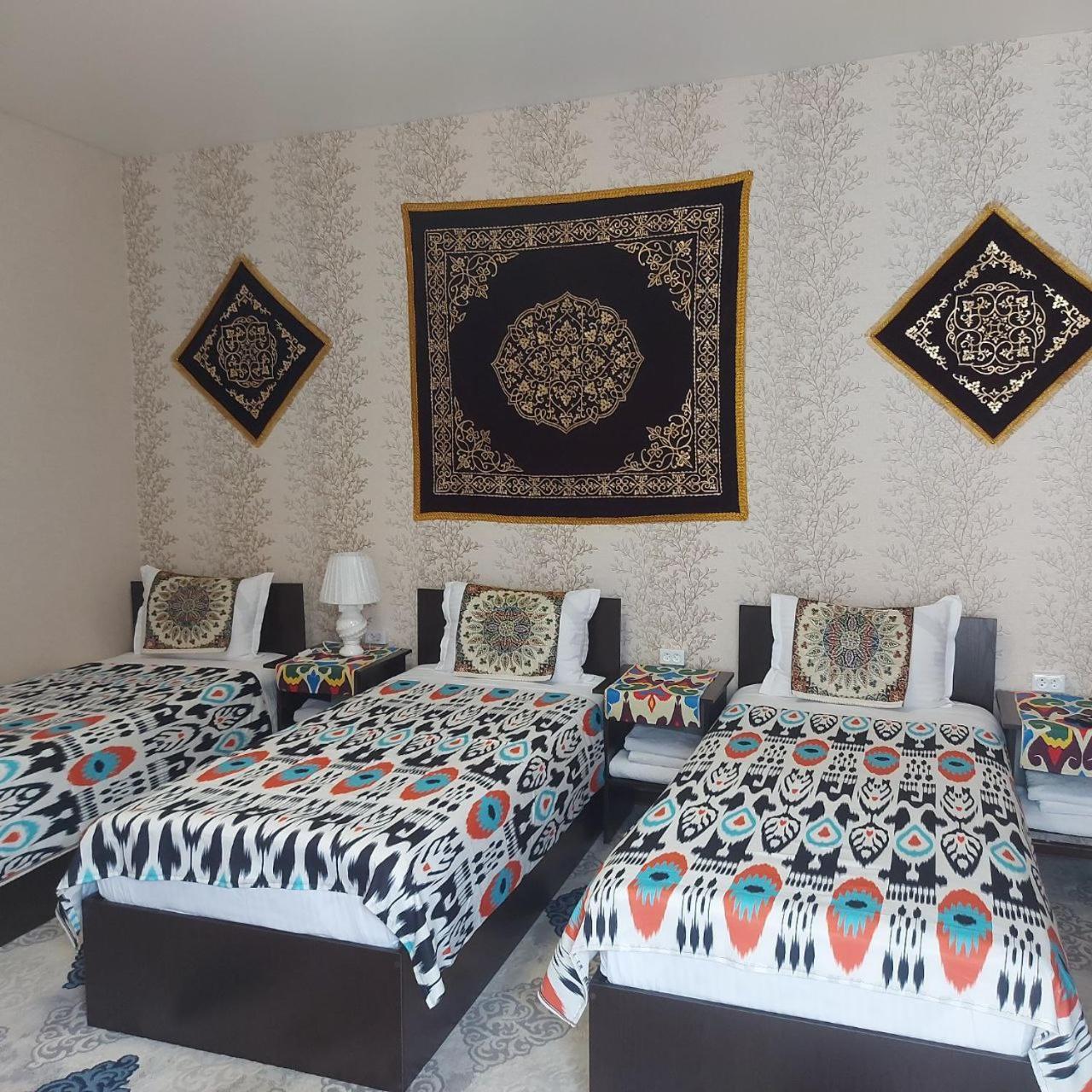 Old Safari Golden Location Guest House Buhara Kültér fotó